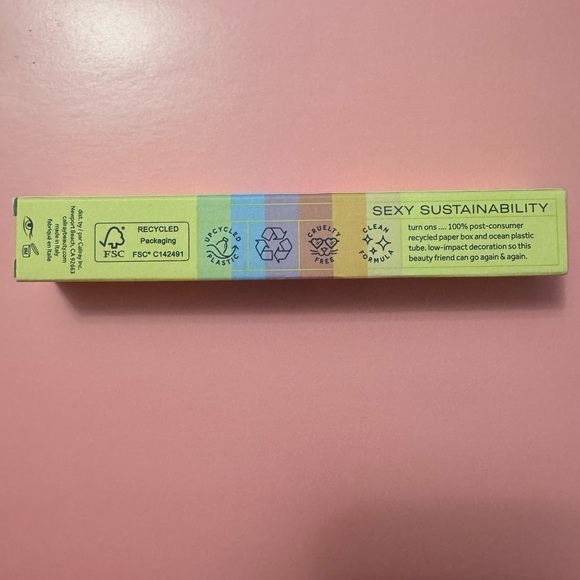 CALIRAY-Come Hell or High Water Volumizing & Lengthening Tubing Mascara - Picture 12 of 13